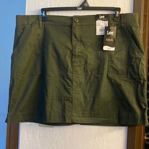 Lee® Women's Mid Rise Skort